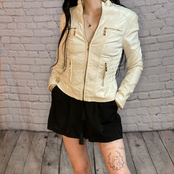 Guess jacket - Picture 6 of 10